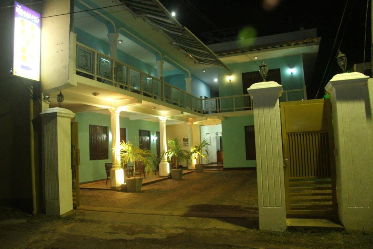 Hotel Romano Negombo Exterior photo